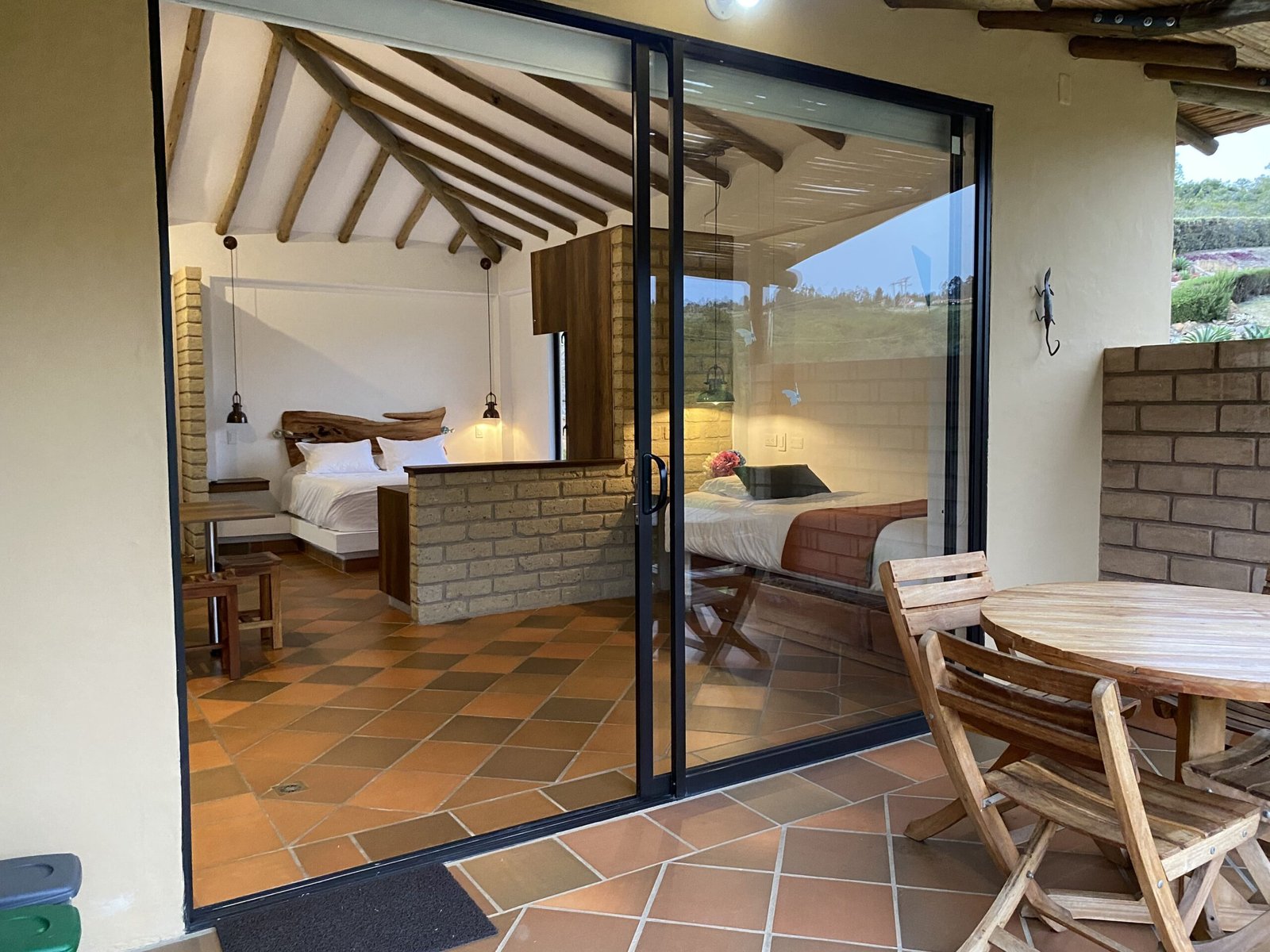 Vista exterior desde terraza Casa el Pino Villa de Leyva